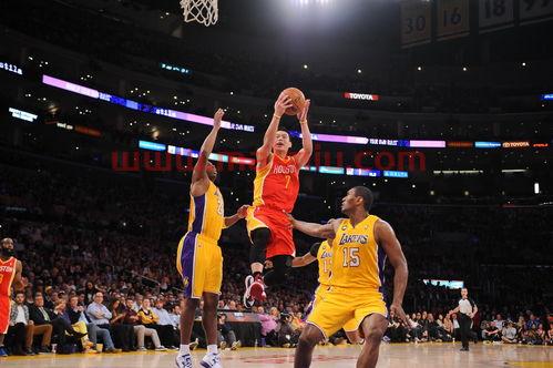 nba季后赛火箭vs湖人直播（20nba季后赛火箭对湖人视频）