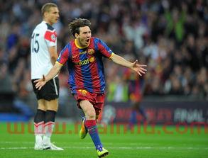 巴萨曼联欧冠决赛梅西时间（巴萨 曼联 欧冠决赛 首发）