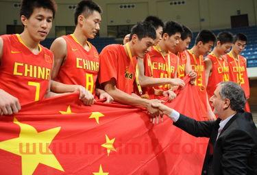 99国青亚青赛中国队赛程（99国青名单）