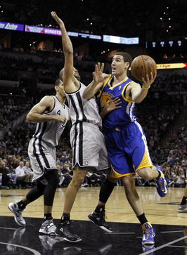 13季后赛马刺对勇士比分（2013nba马刺vs勇士）