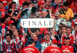 史上最新欧冠半决赛比分（欧冠半决赛历届比分）