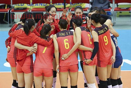 中国女排大胜美国颁奖视频（中国女排迎战美国视频）