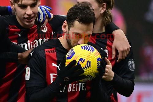 意大利足球队哪个厉害(意大利足球队是强队吗) 意大利足球队哪个厉害(意大利足球队是强队吗)