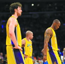 2010年湖人季后赛比分的简单介绍