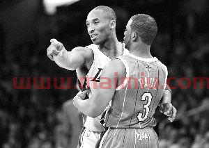 湖人队季后赛第二场总比分（湖人队季后赛第二场总比分多少）