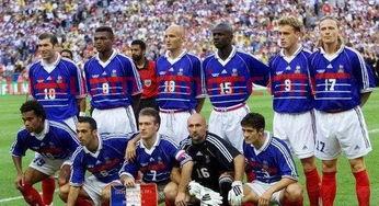 法国足球平均进球数（法国足球评历史11人）