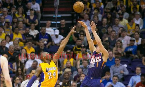 布克和乔丹的比赛完整版(布克打球集锦) 布克和乔丹的比赛完整版(布克打球集锦)