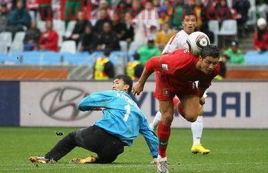 C罗世界杯头球进球图片（c罗的世界杯进球）