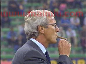 意大利足球队教练是（意大利国家队足球教练）