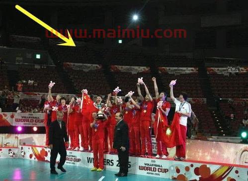 中国女排日本夺冠新闻(中国女排日本夺冠观众全部跑光) 中国女排日本夺冠新闻(中国女排日本夺冠观众全部跑光)