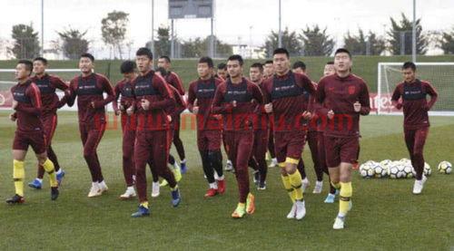 92年中国足球国家队队员(1992年国足教练是谁)