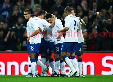 足球比赛进球场规则图片(足球比赛进球场规则图片大全)